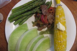 Recipe – Spicy Stir-fry Beef with Asparagus & Corn on the Cob